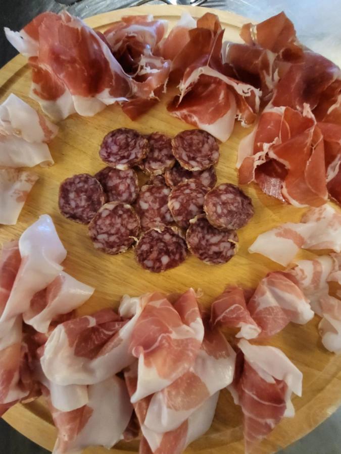 Sozzi "Borgo Gerbina" Agriturismo & Azienda Agricola מראה חיצוני תמונה